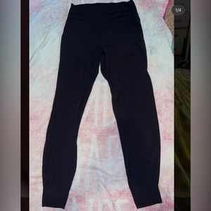 black lululemon align joggers